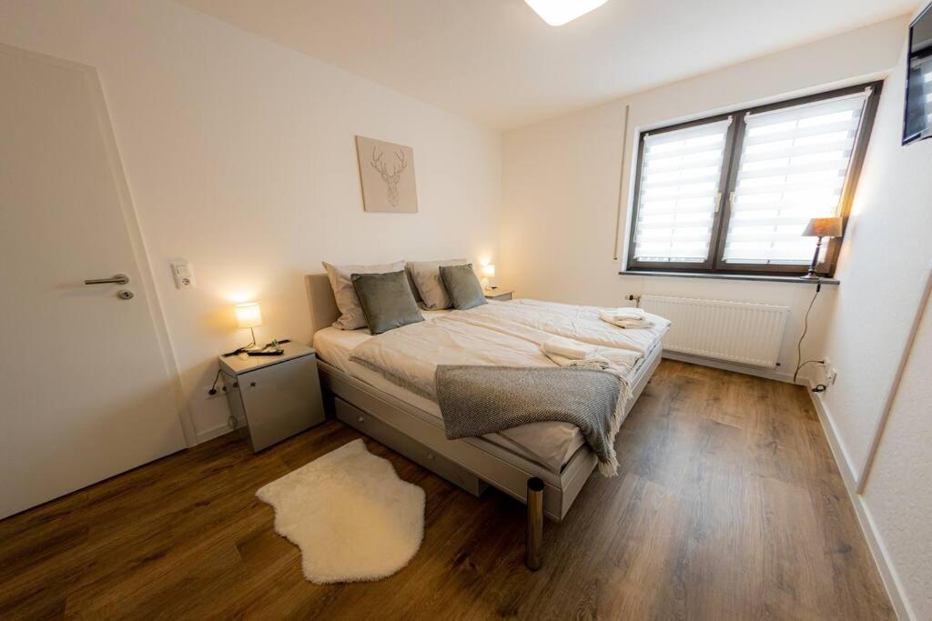 Wohnung Hirschhoehe Im Taunus Neu-Anspach Buitenkant foto